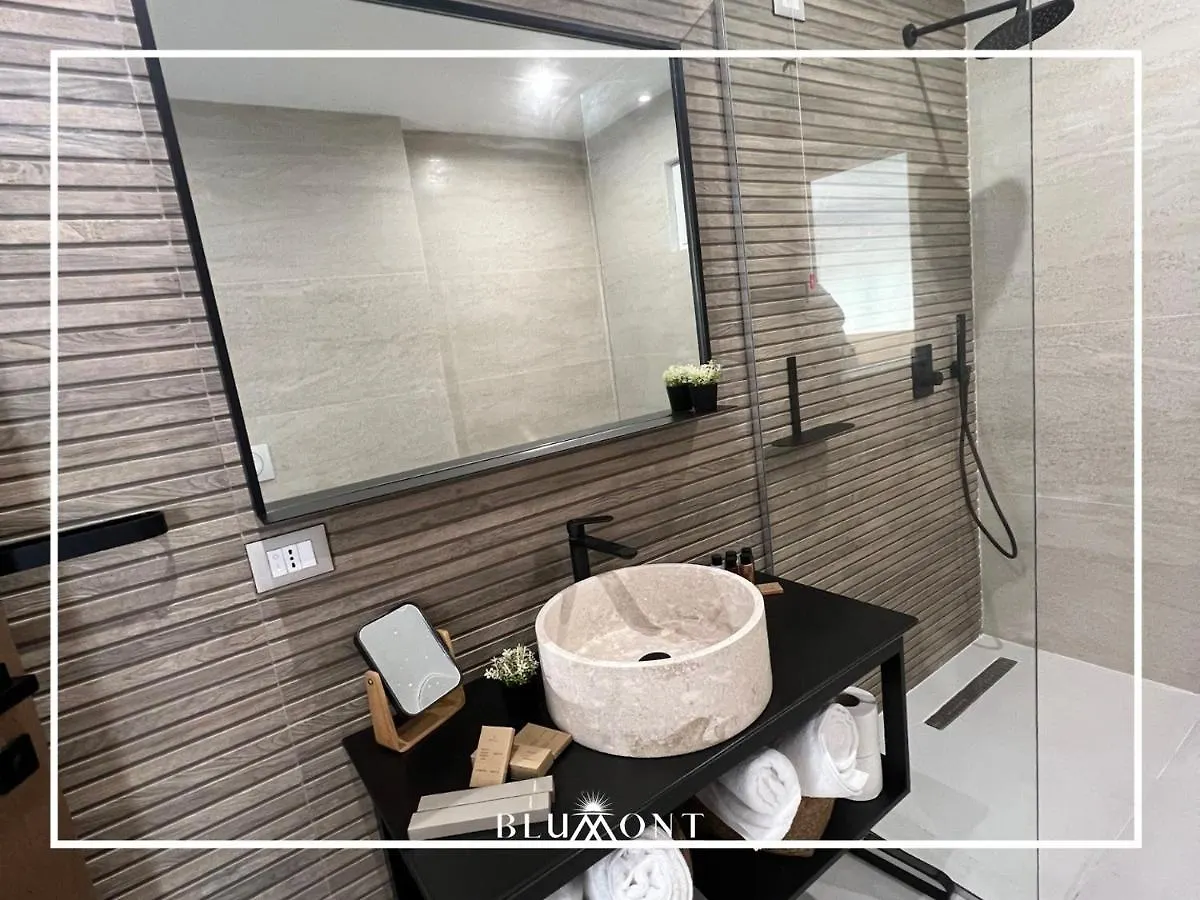 ***** Hotel Luxury Rooftop Suites By Blumont Durres Albania